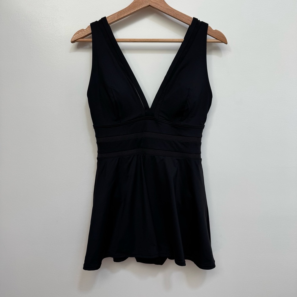 Lands End Mesh V-Neck Mini Swimsuit Dress Women Size 6 One Piece - Picture 2 of 16